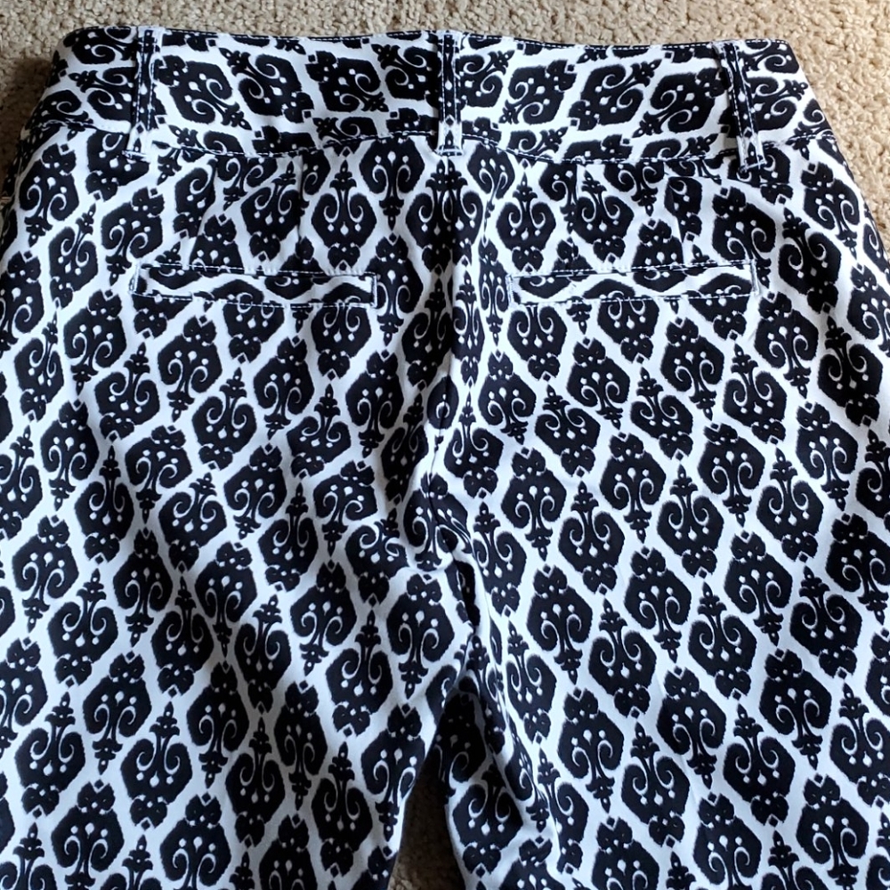 WHBM skinny pants - Picture 3 of 7